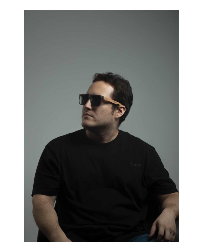 PINO ROJO