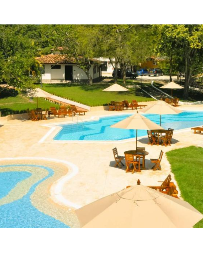 ANTIOQUIA - HOTEL LA ARDILLA DE SANTA FÉ DÍA DE SOL
