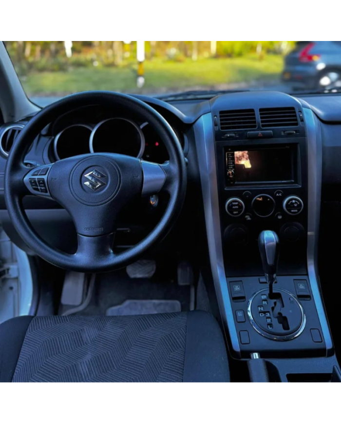 SUZUKI GRAND VITARA 2.4 SZ GIX SPORT 4X4  AUTOMATICA -72.000 KM