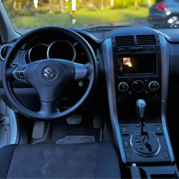 SUZUKI GRAND VITARA 2.4 SZ GIX SPORT 4X4  AUTOMATICA -72.000 KM