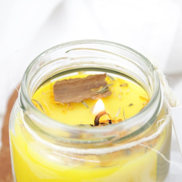 VELA ARTESANAL CANELA MANZANA