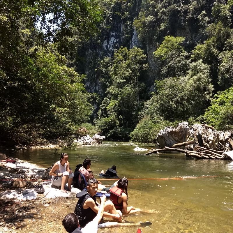RESERVA NATURAL CAÑON DEL RIO CLARO RIO CLARO ECOSISTEMA CALCAREO Y REFUGIO DE VIDA SILVESTRE FAUNA Y FLORA