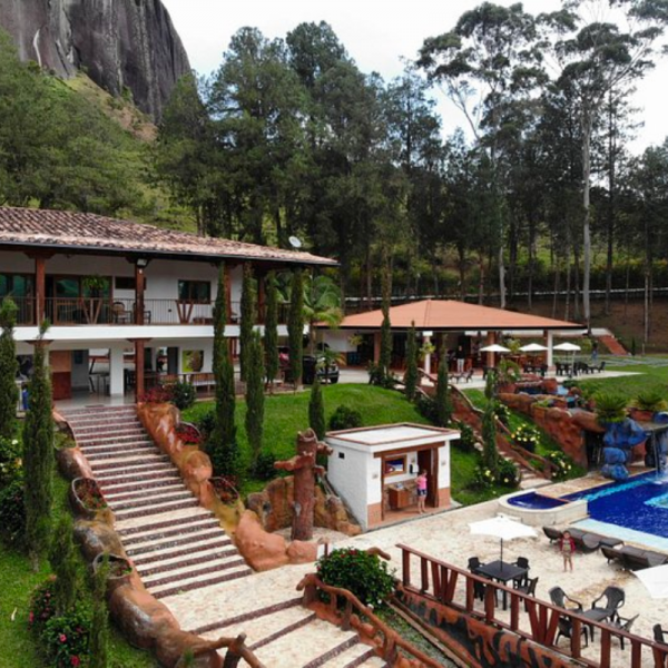 ANTIOQUIA - HOTEL MANSION GUATAPÉ ALOJAMIENTO